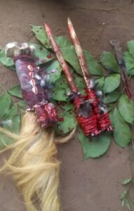 Trennungsrituale mit Piquets und Voodoo-Puppen: Bedeutung, Anwendung und ethische Fragen